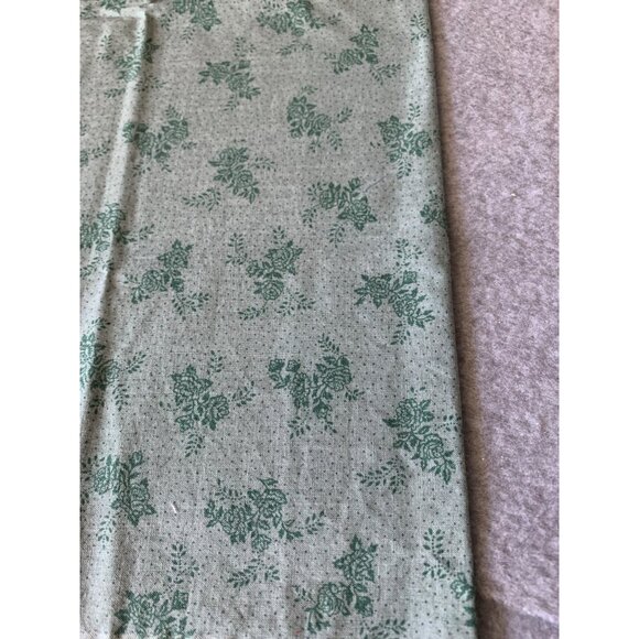 Green Floral Cotton Fat Quarter 18x22" Quilting Sewing Fabric Piece - Picture 2 of 4